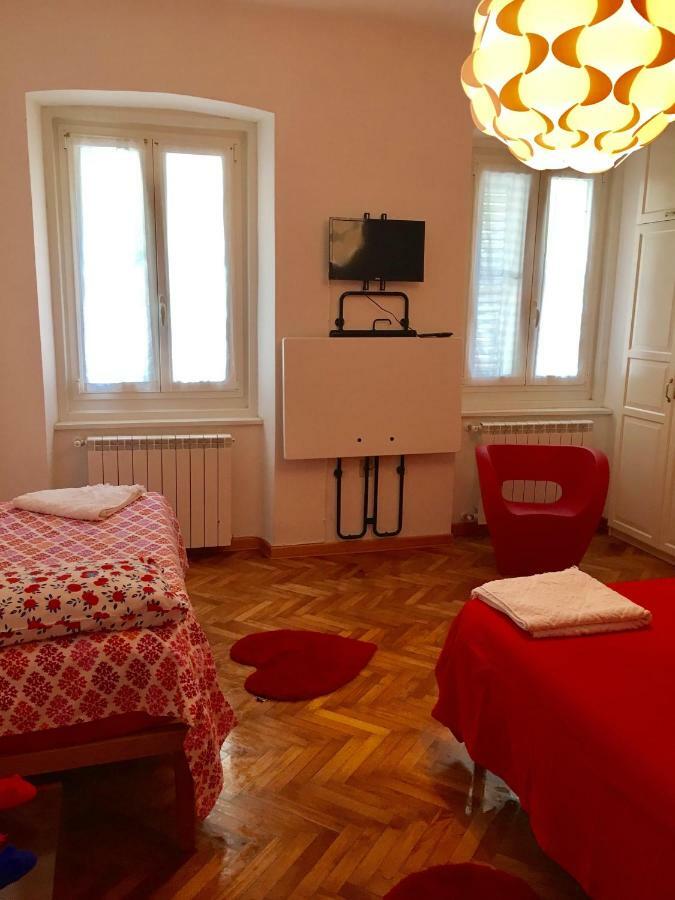 Ferienwohnung Casa Del Cucciolo Con Parcheggio Privato Triest Exterior foto